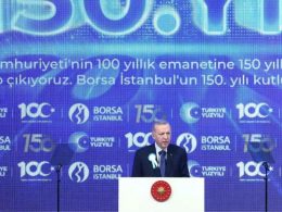 Cumhuriyet’in yıkıntıları arasında_Yeni bir kuruluşun eşiğinde