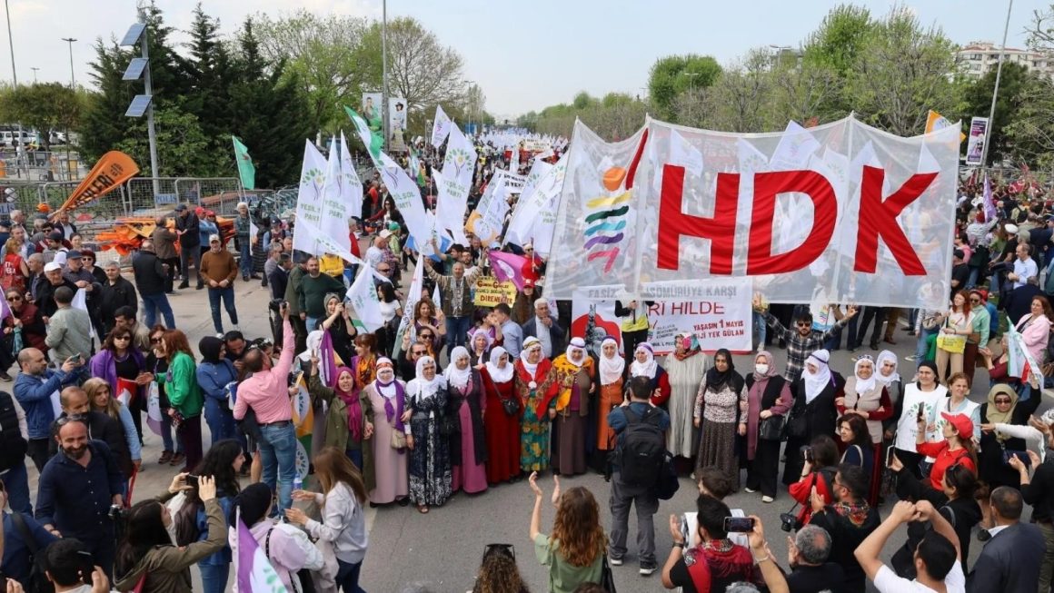 Sosyalist solda üç eğilim - III