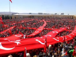 Dünyada ve Türkiye’de ulusalcı sol başarılı olabilir mi