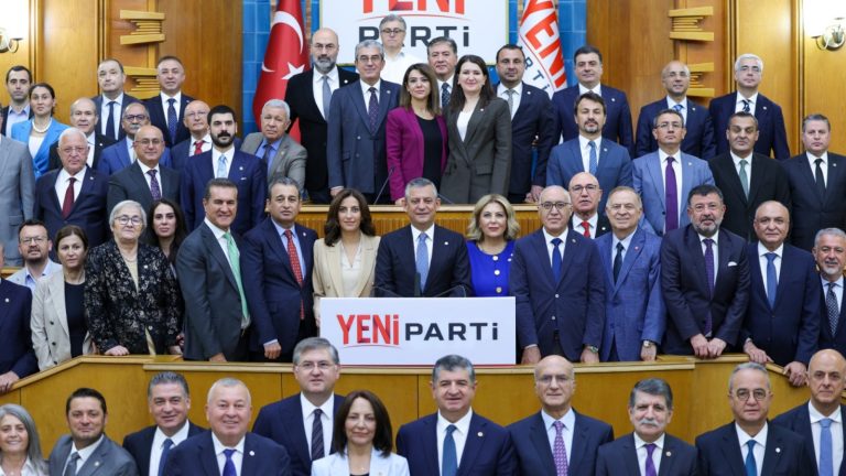 Yeni Parti programı neden değişimin anahtarı olamaz